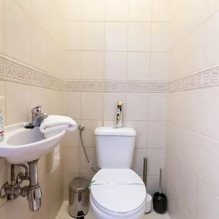 Gozsdu White Raven 3 - Terrace And Free Underground Parking * Budapest