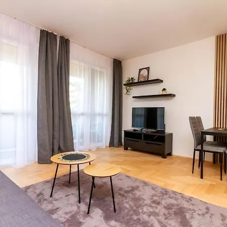 Gozsdu White Raven 3 - Terrace And Free Underground Parking * Budapest