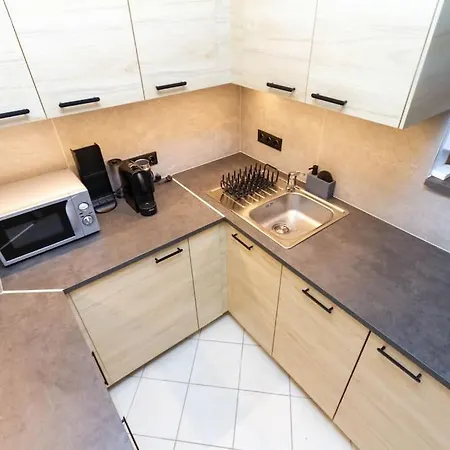 Gozsdu White Raven 3 - Terrace And Free Underground Parking Appartamento