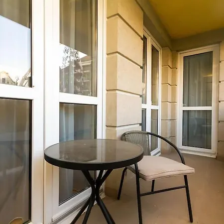 Gozsdu White Raven 3 - Terrace And Free Underground Parking Appartamento *